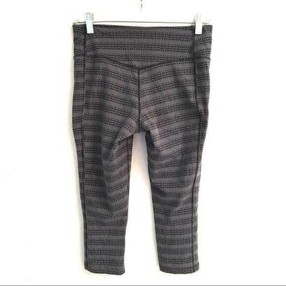 Nike Dry Fit dot print striped cropped leggings S - Picture 3 of 8